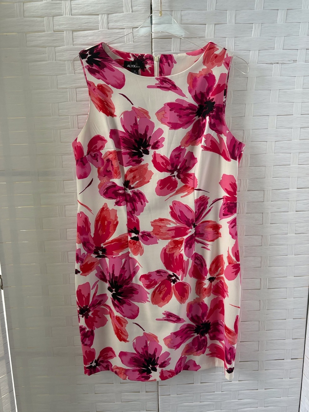 Alyx Size 14 Sleeveless Pink Floral Sheath Dress Office Church Wedding Guest